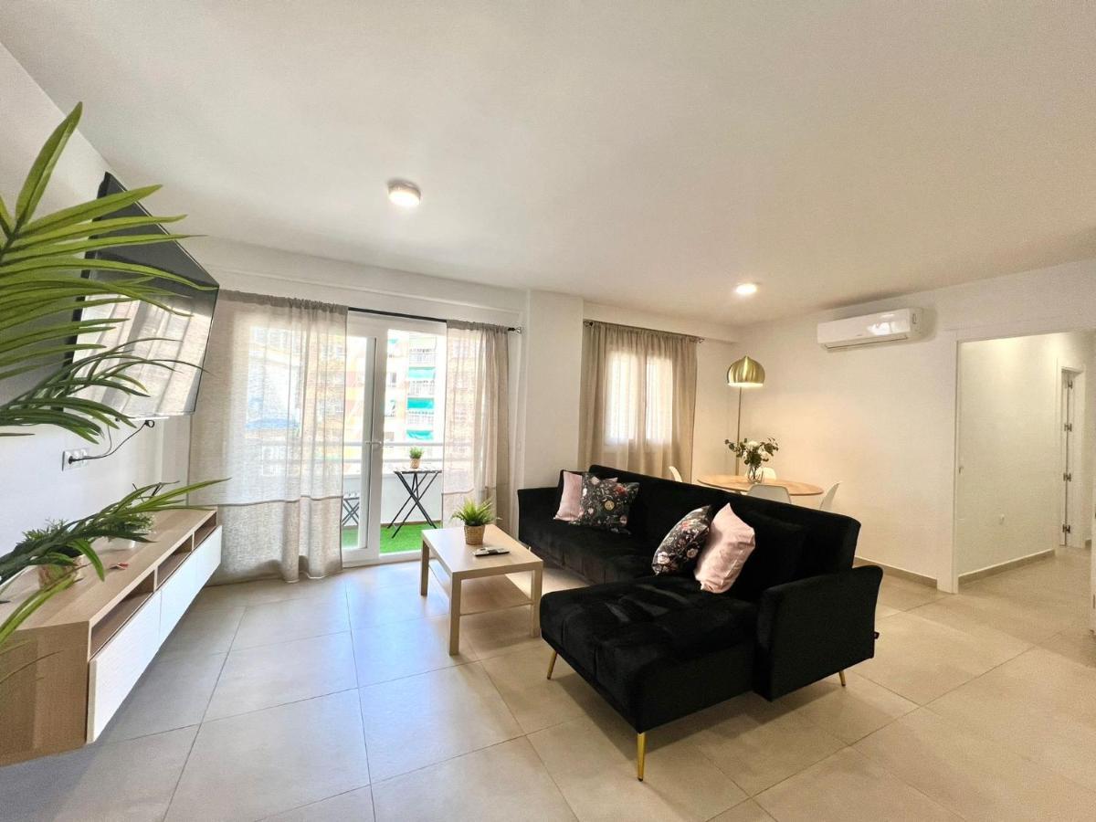מאלגה Scala & Balcony By Ele Apartments מראה חיצוני תמונה
